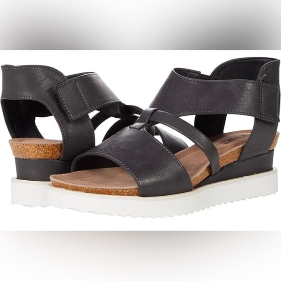 Muk Luks Suprano black wedge sandals size sandals size 10 - Picture 1 of 13